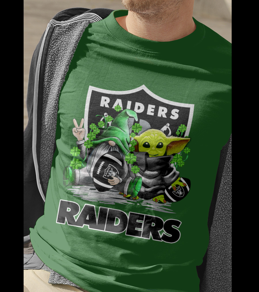 Raiders St. Patrick’s Day Football Gnome And Baby Alien With Clover Footballs T-Shirt