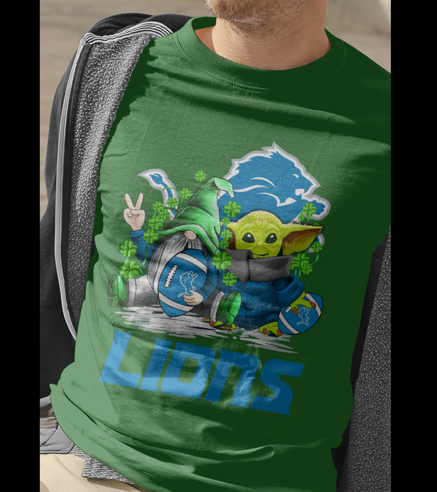 Detroit Lions St. Patrick's Day Gnome And Yoda Football T-Shirt