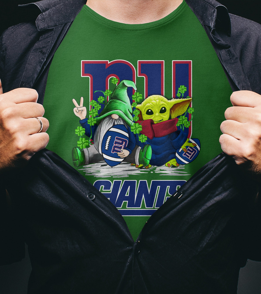 New York Giants Football St. Patrick's Day Gnome And Yoda T-Shirt