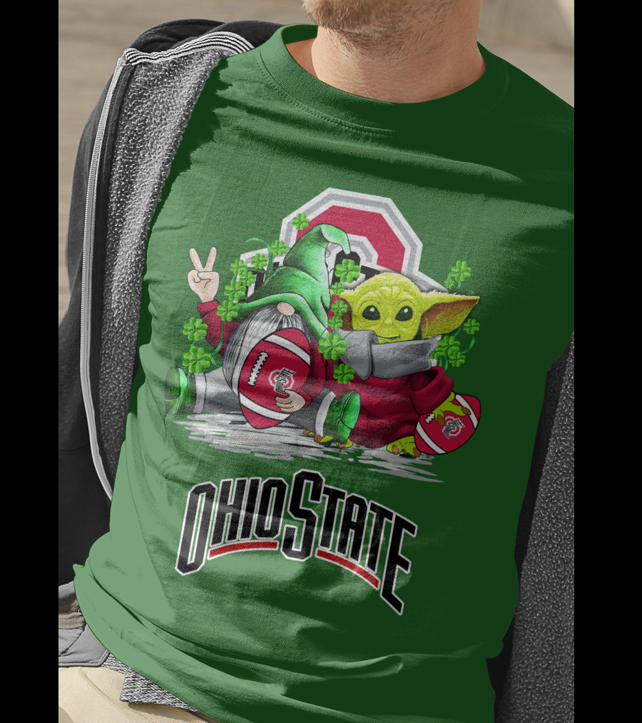Ohio State Buckeyes Football St. Patrick’s Day Gnome And Yoda With Shamrocks T-Shirt