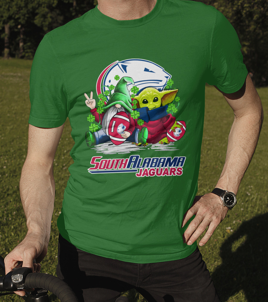 South Alabama Jaguars Football St. Patrick's Day Gnome And Baby Alien With Shamrocks T-Shirt