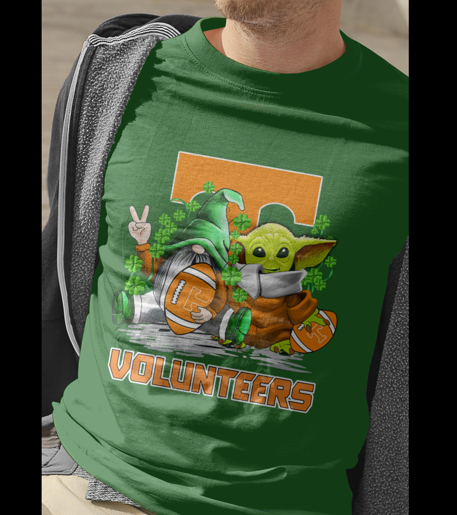 Tennessee Volunteers Football St. Patrick’s Day Gnome And Baby Alien T-Shirt