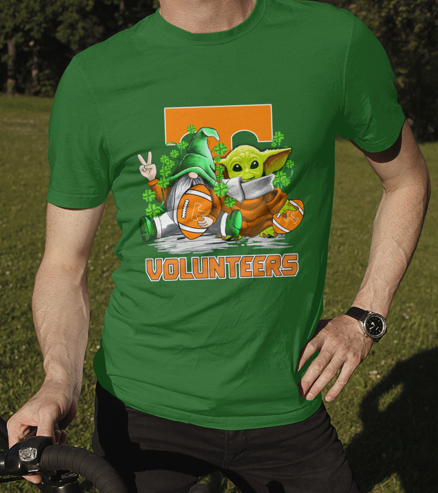 Tennessee Volunteers Football St. Patrick’s Day Gnome And Baby Alien T-Shirt