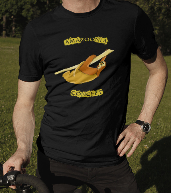 AmaZOOnia Concept Sloth Hanging On Branch T-Shirt