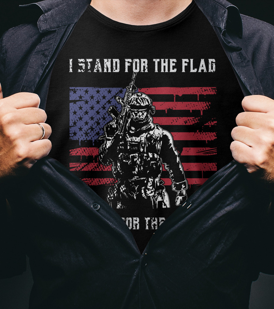 I Stand For The Flag Kneel For The Fallen American Flag Soldier Memorial Day T-Shirt