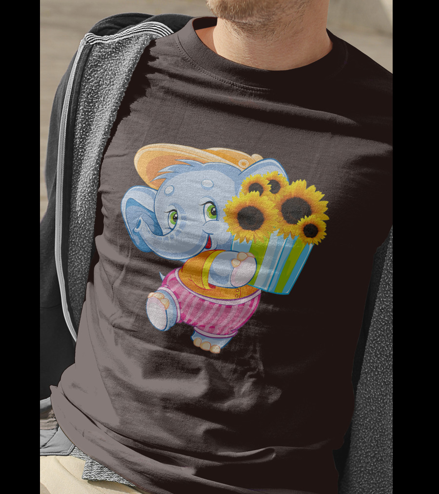 Cute Baby Elephant With Sunflowers And Pink Striped Shorts T-Shirt