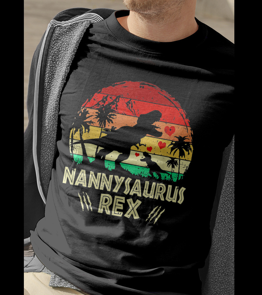 Nannysaurus Rex Dinosaur Sunset Hearts T-Shirt
