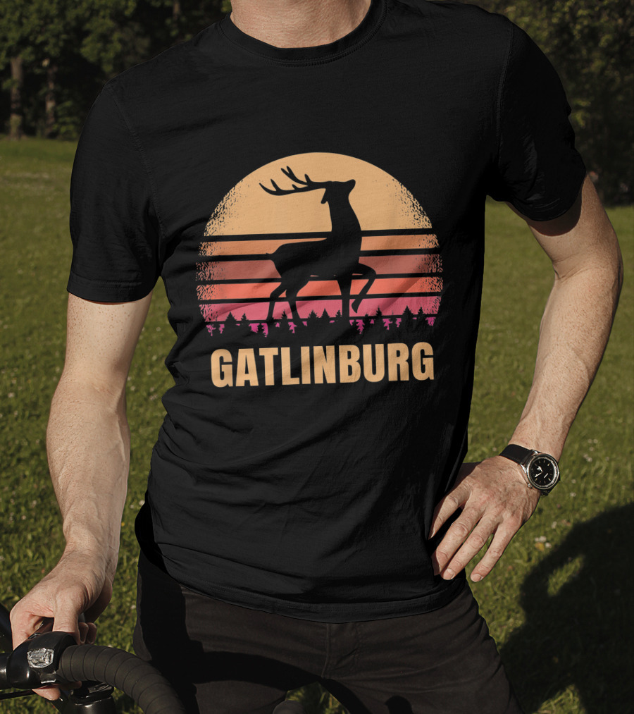 Gatlinburg Tennessee Vintage Deer Silhouette With Distressed Sunset Background T-Shirt