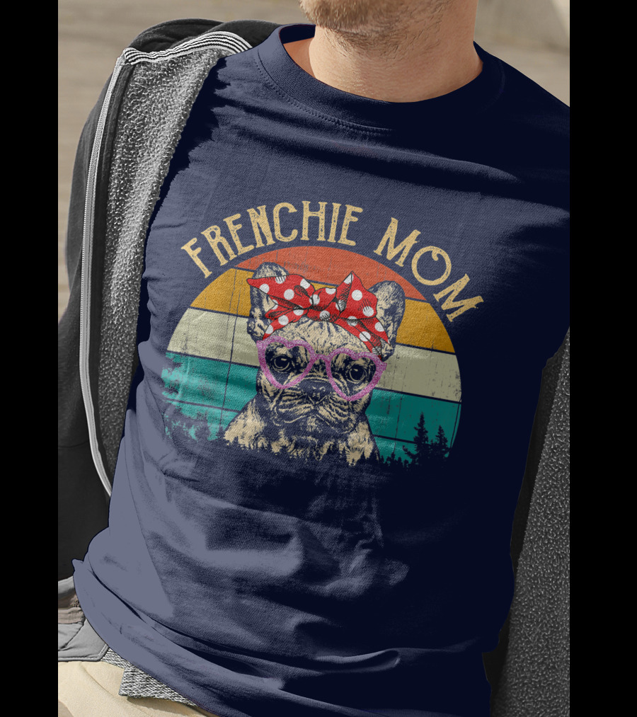 Frenchie Mom Retro Sunset Heart Glasses Bow T-Shirt
