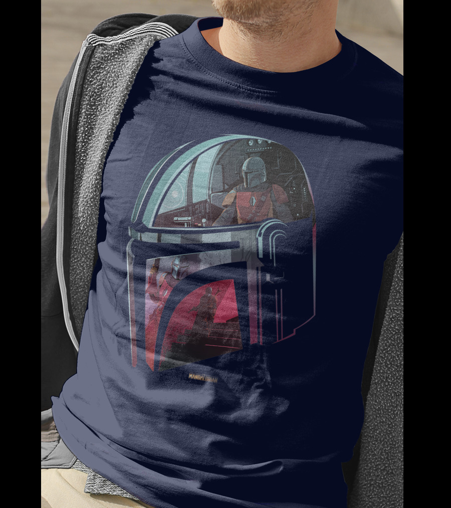 Star Wars The Mandalorian Helmet Spaceship Interior Stairs Scene T-Shirt