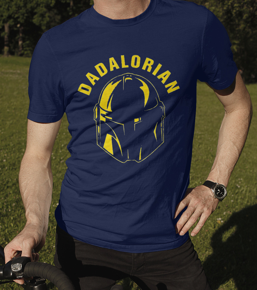 Dadalorian Star Wars Mandalorian Helmet Design For Dads T-Shirt