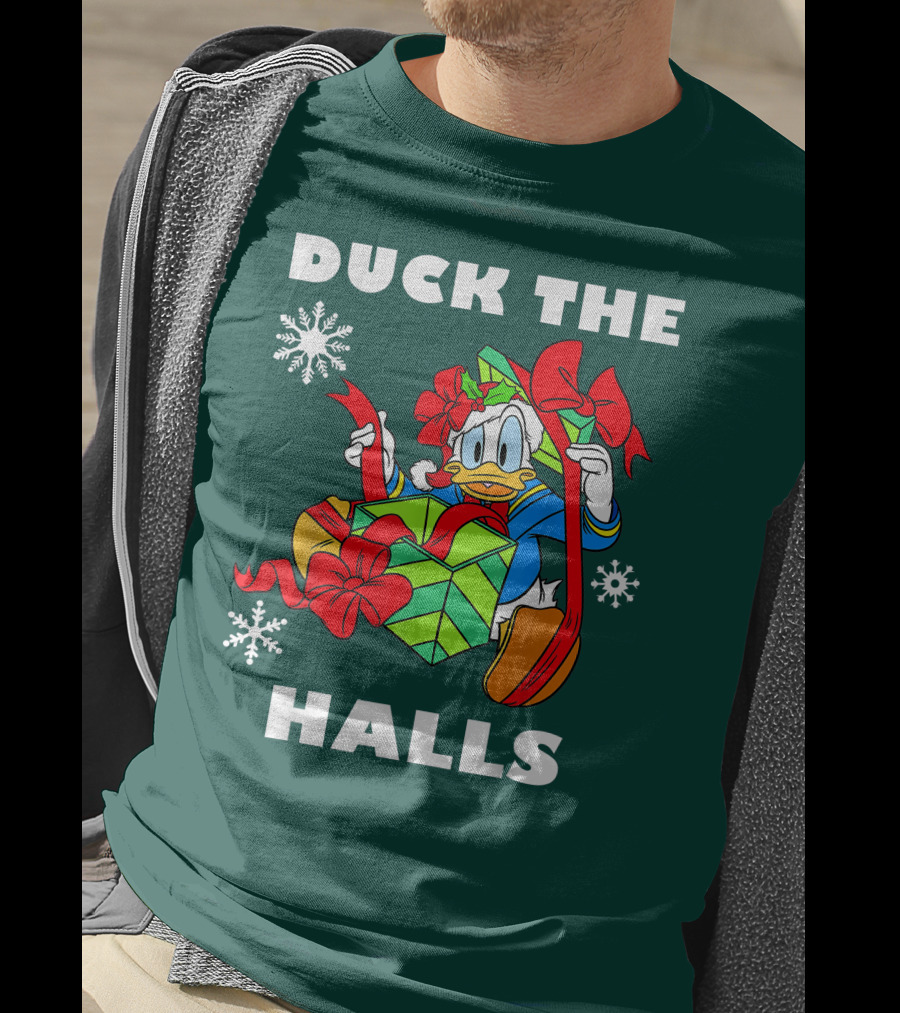 Disney Donald Duck The Halls Christmas Presents Snowflakes T-Shirt