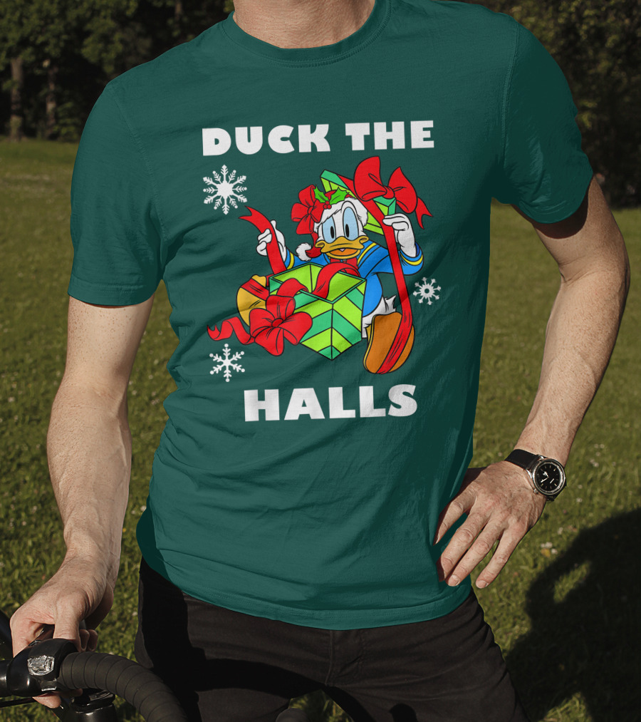 Disney Donald Duck The Halls Christmas Presents Snowflakes T-Shirt