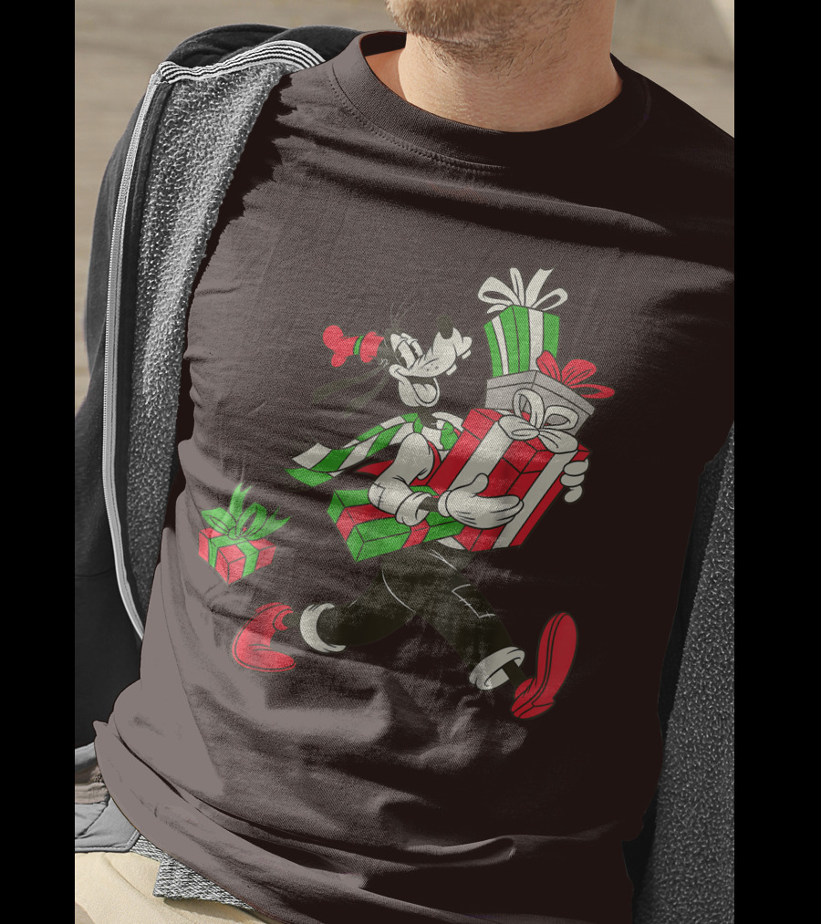 Disney Vintage Goofy Holiday Presents Carrying Christmas Gifts T-Shirt
