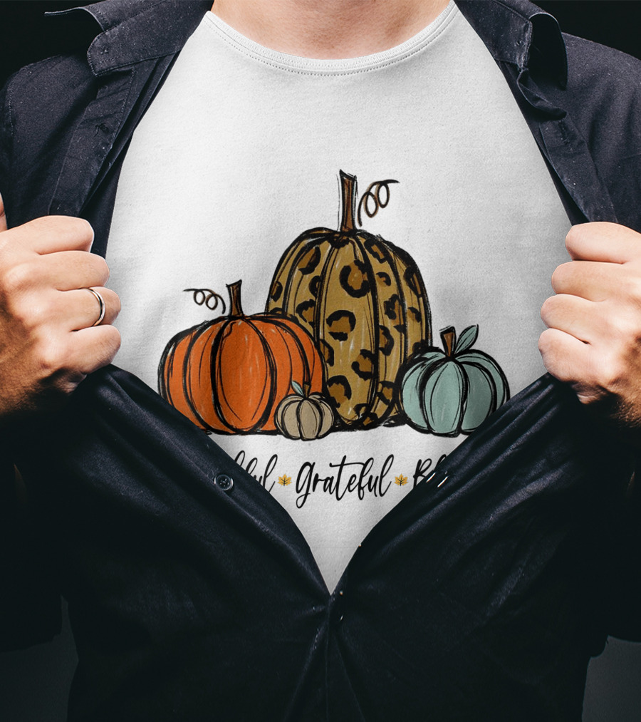 Thankful Grateful Blessed Leopard Print Pumpkin Thanksgiving Day T-Shirt