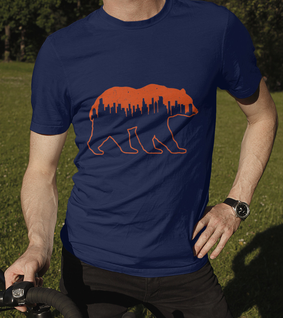 Vintage Downtown Chicago City Skyline Bear Silhouette Novelty T-Shirt