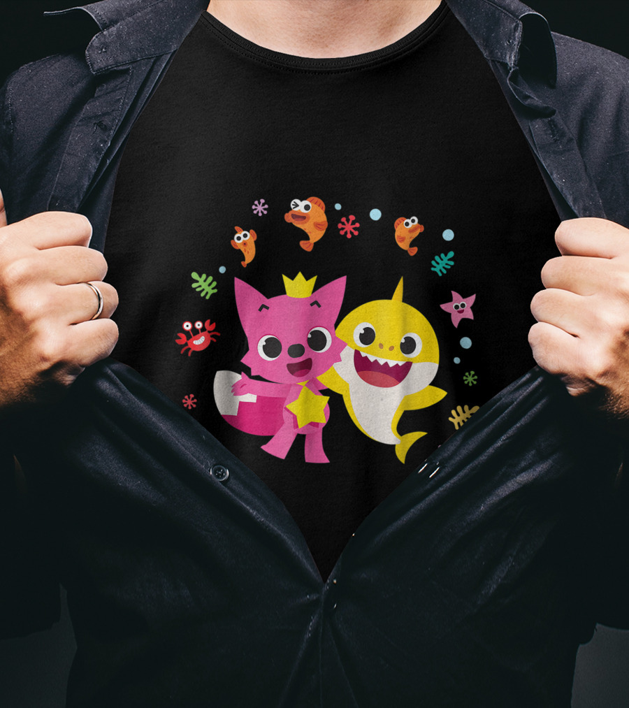 Pinkfong And Baby Shark Sea Adventure With Fish And Starfish T-Shirt