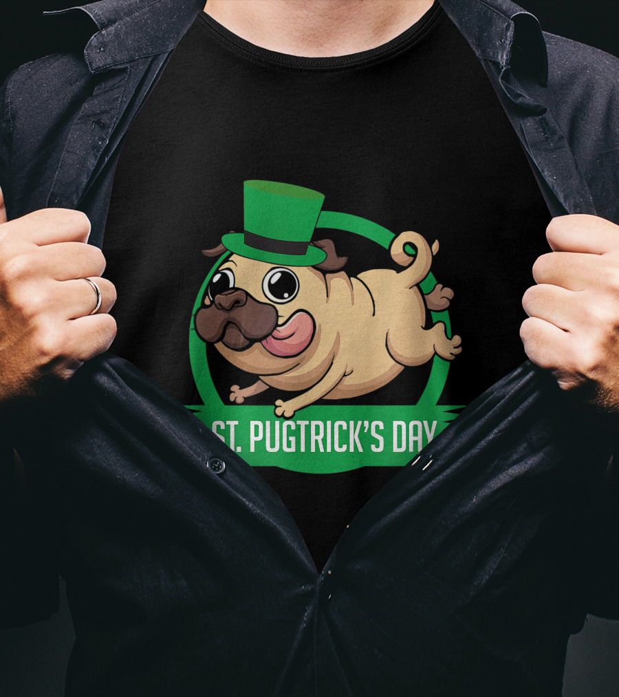 St. Pugtrick's Day Funny Dog With Green Hat T-Shirt