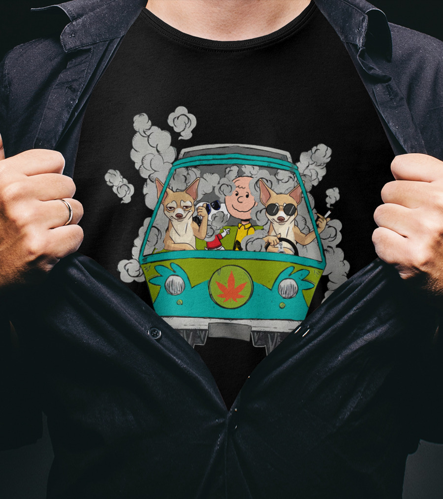 Chihuahua Ds0 Charlie Brown Driving Green Van Smoke T-Shirt