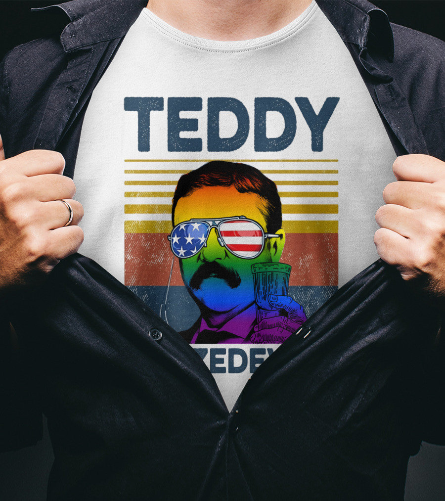 Teddy Boozedvelt Rainbow American Flag Sunglasses Beer Drink T-Shirt
