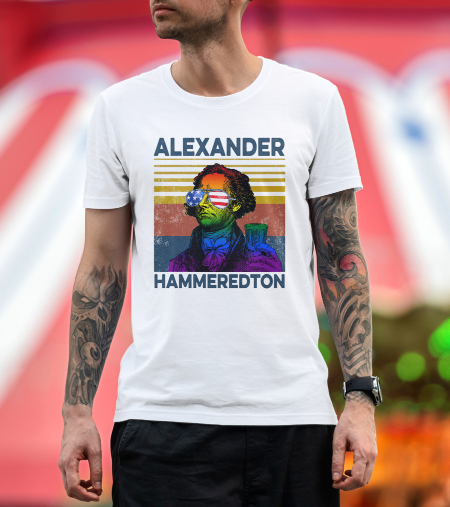 ALEXANDER HAMMEREDTON AMERICAN FLAG SUNGLASSES BEER DRINK T-Shirt