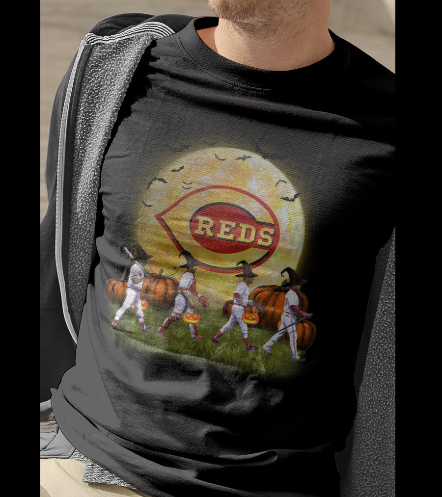 Cincinnati Reds Halloween Witch Walk With Pumpkins And Bats T-Shirt