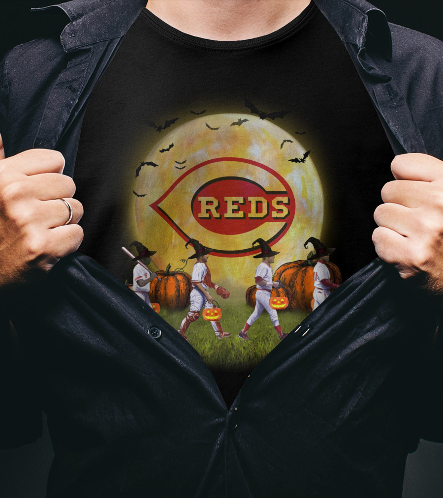 Cincinnati Reds Halloween Witch Walk With Pumpkins And Bats T-Shirt