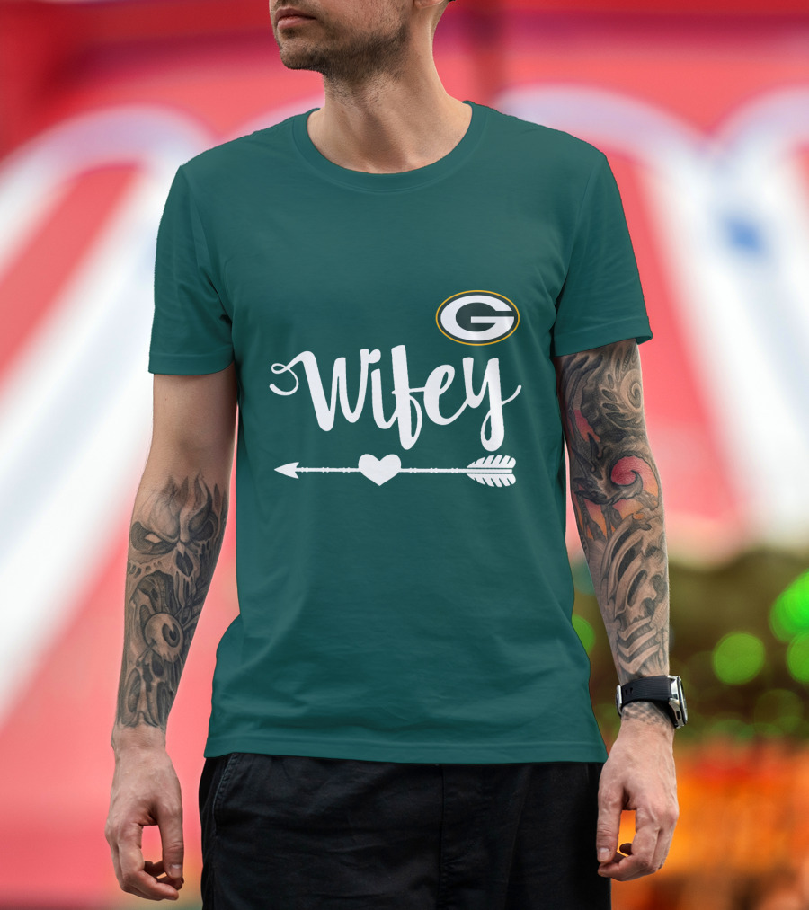 Wifey Green Bay Packers Arrow Heart T-Shirt