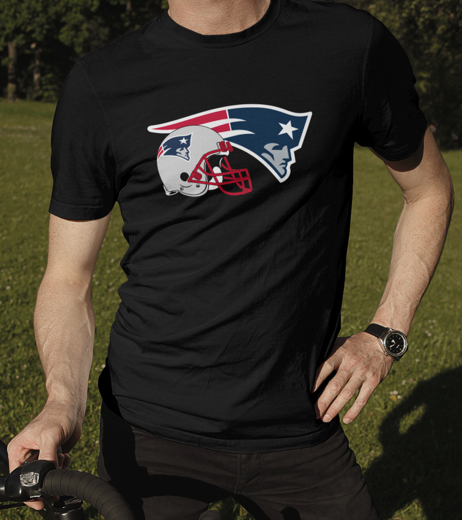 New England Patriots Helmet And Logo Patriots Football Team T-Shirt