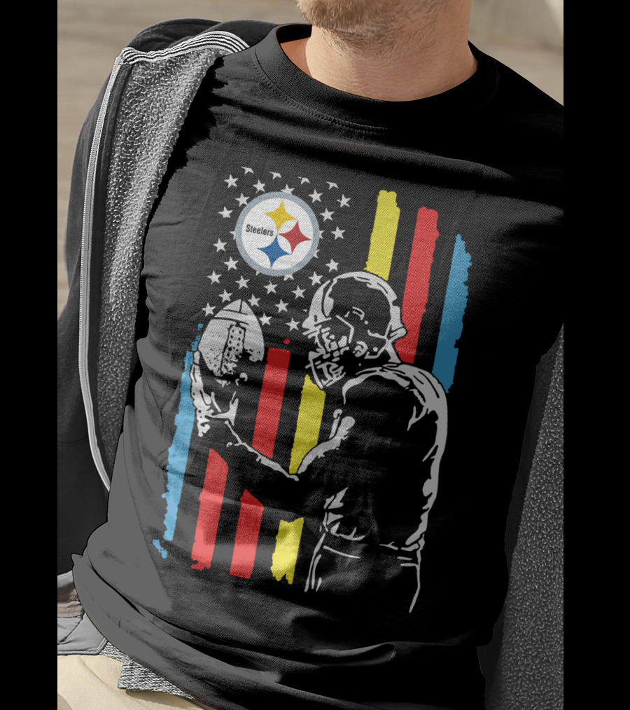 Pittsburgh Steelers American Flag Football Player Silhouette T-Shirt
