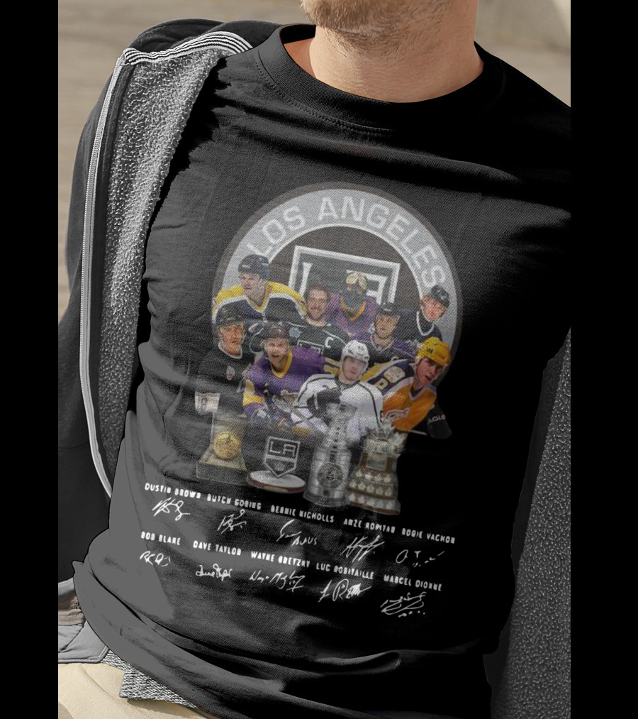 Los Angeles Kings Legends With Player Signatures And Iconic Hockey T-Shirt