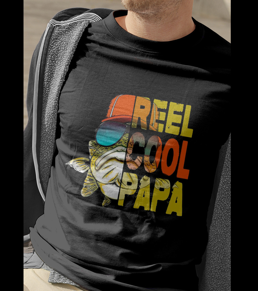 Reel Cool Papa Fish With Sunglasses And Cap T-Shirt
