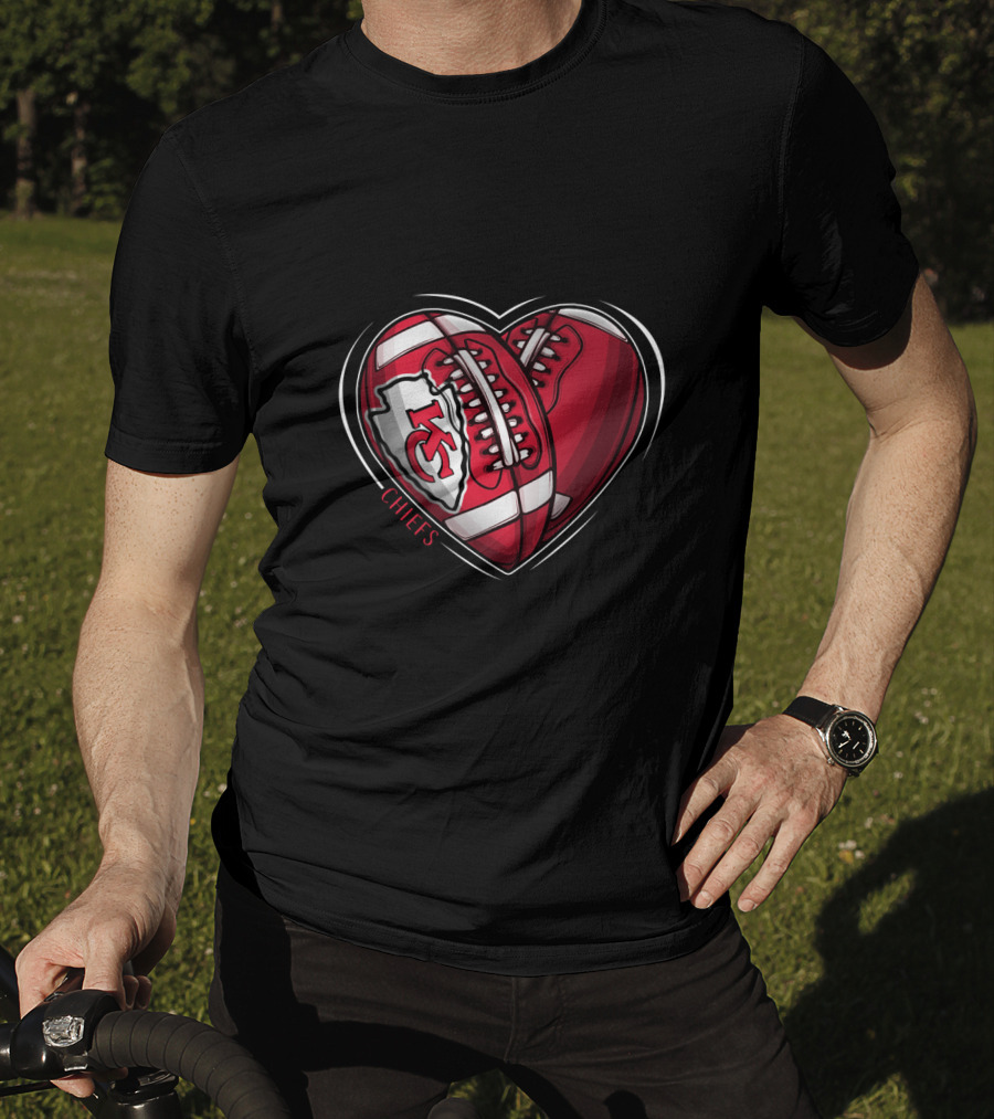 DH 90 NFL Heart-Shaped Kansas City Chiefs Football Chiefs T-Shirt