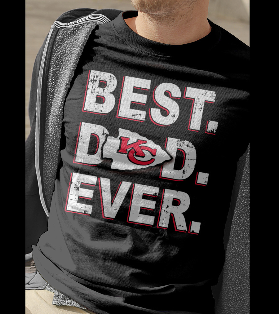 Best Dad Ever Kansas City Chiefs Football Team T-Shirt