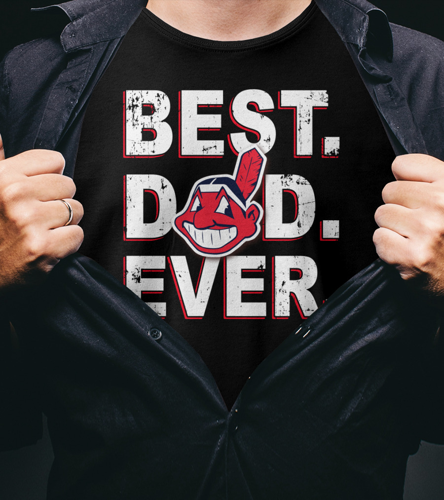 Best Dad Ever Indians Fan T-Shirt