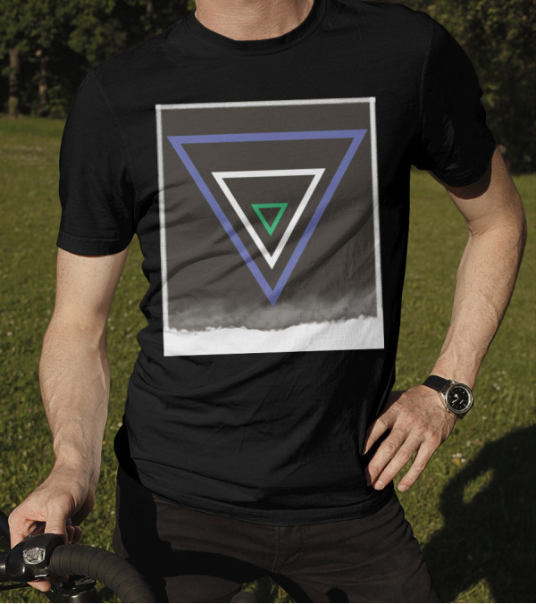 Triple Triangle Fade Geometric Layers With Blue White Green T-Shirt