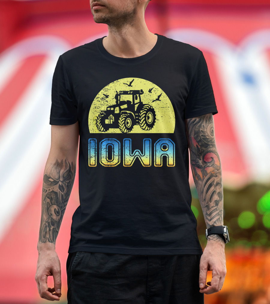 Iowa Farming Tractor Farmer State Souvenir T-Shirt