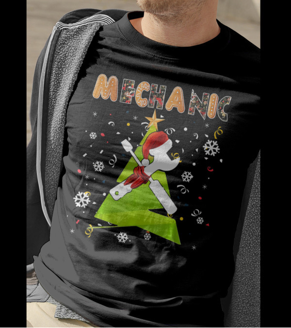 Mechanic Christmas Tree Santa Hat Gingerbread Snowflakes T-Shirt