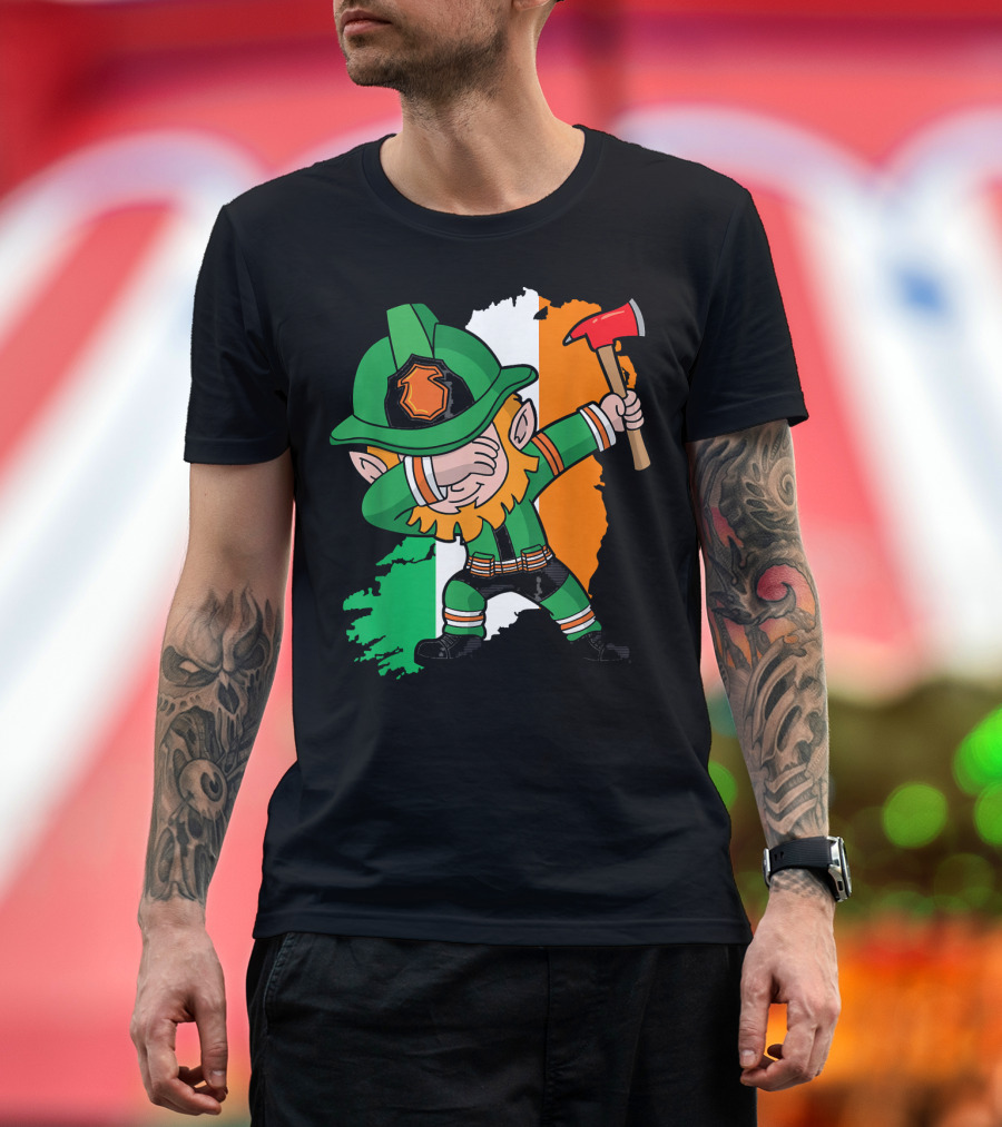 St Patricks Day Kids Dabbing Leprechaun Firefighter Irish Flag T-Shirt