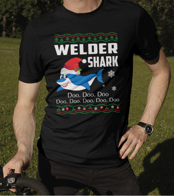 WELDER SHARK Doo Doo Doo Christmas Santa Hat Snowflakes T-Shirt