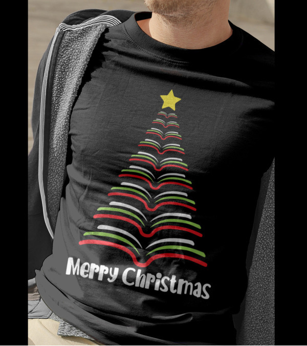 Merry Christmas Librarian Christmas Tree Reading Books T-Shirt