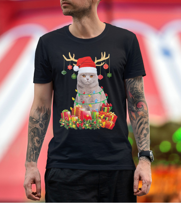 Premium T-Shirt: Scottish Fold Cat with Santa Hat and Reindeer Antlers Surrounded by Christmas Gifts and Lights T-Shirt Scottish Fold Cat with Santa Hat and Reindeer Antlers Surrounded by Christmas Gifts and Lights T-Shirt