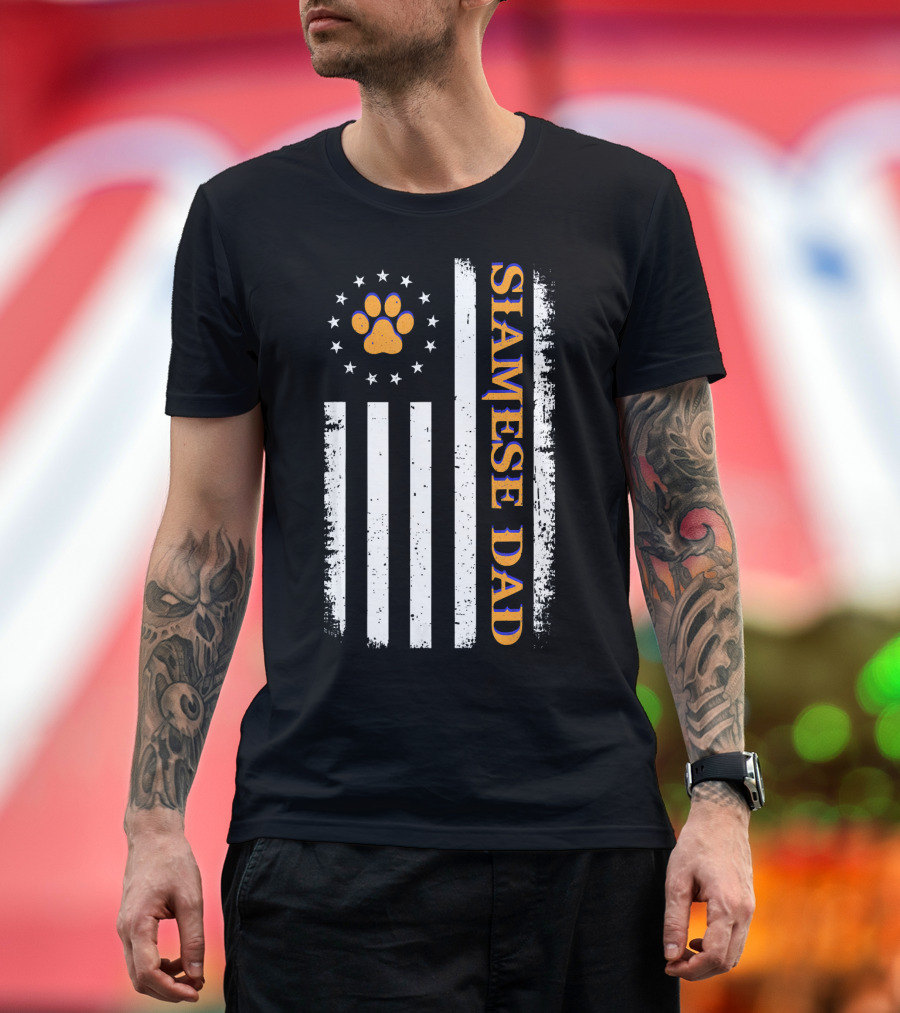 Siamese Dad Cat Lovers Vintage Flag Paw Stars T-Shirt