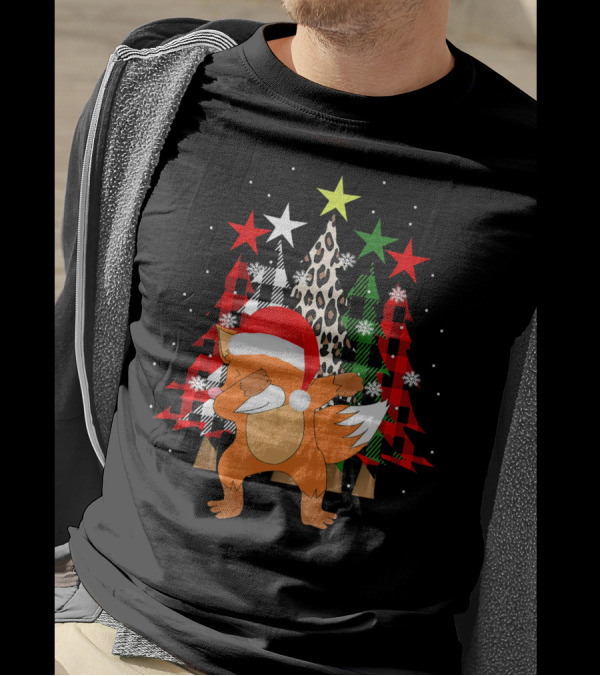 Christmas Dabbing Fox With Santa Hat And Festive Trees T-Shirt