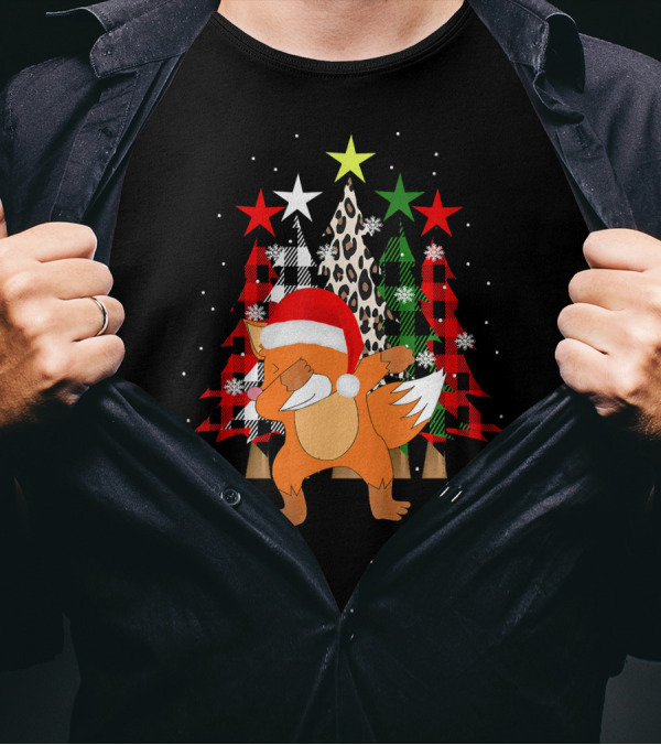 Christmas Dabbing Fox With Santa Hat And Festive Trees T-Shirt
