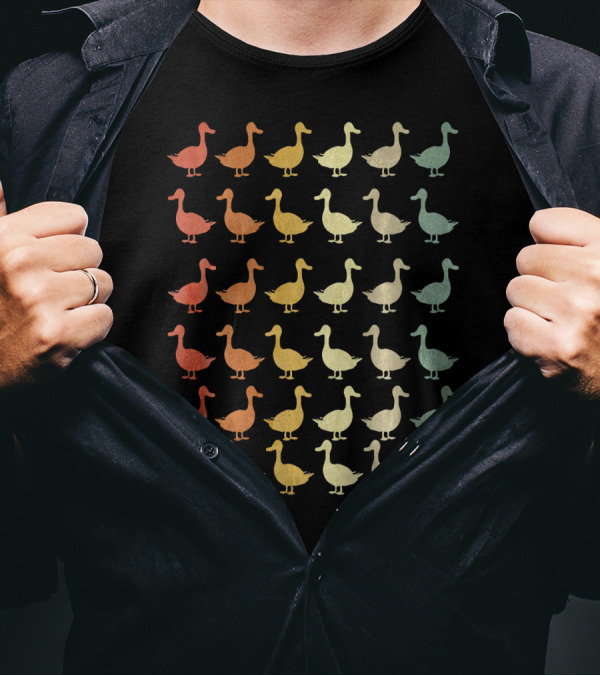Goose Style Vintage Retro Geese Multicolor T-Shirt