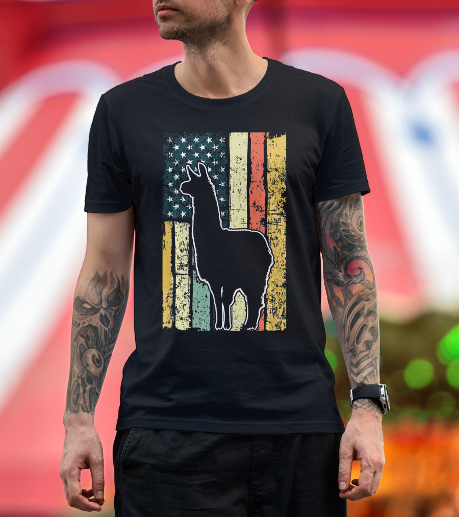 Llama Alpaca Silhouette Vintage American Flag Style USA T-Shirt