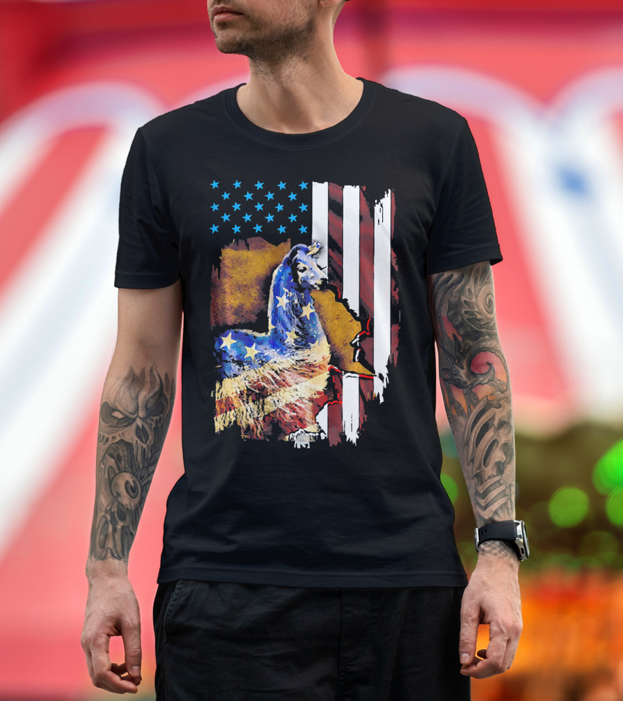 USA Patriotic Llama American Flag Stars Stripes T-Shirt