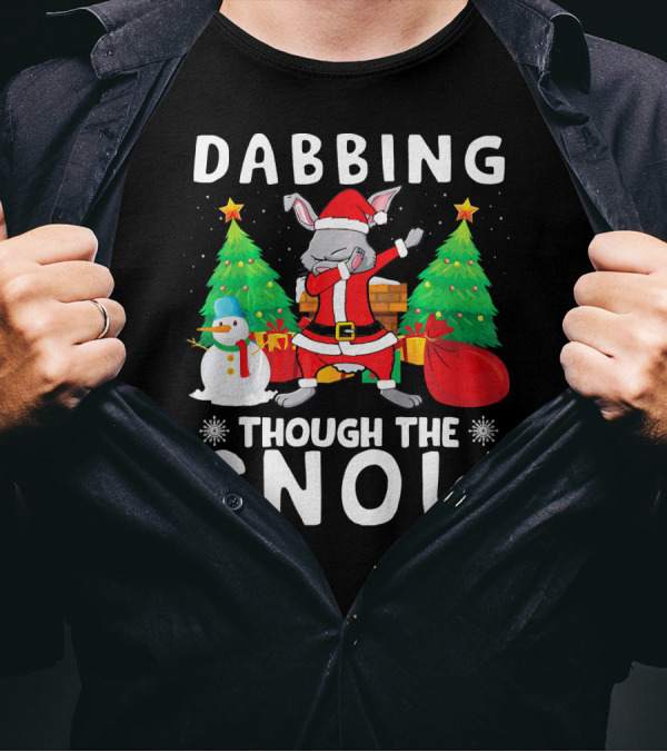 Dabbing Through The Snow Rabbit Christmas Scene With Santa Hat And Gifts T-Shirt