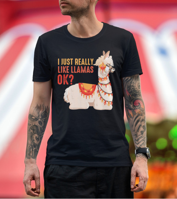 I Just Really Like Llamas OK? Retro Style Llama Decor T-Shirt